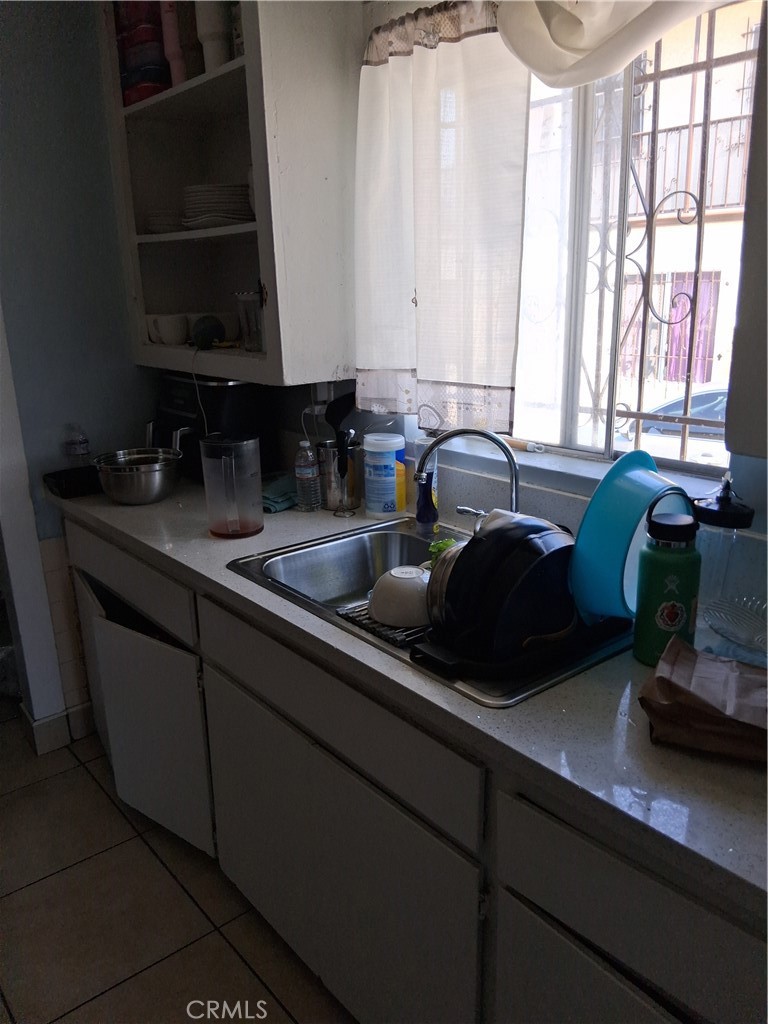 626 W Century Property Photo 28