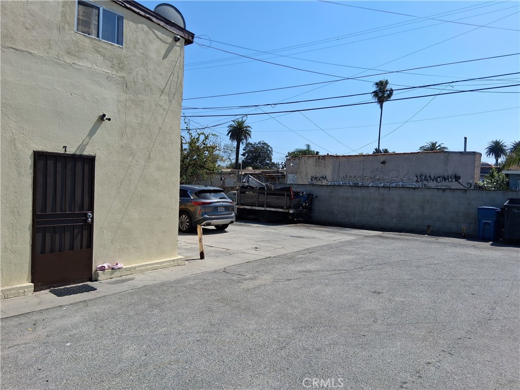 626 W Century Property Photo 34