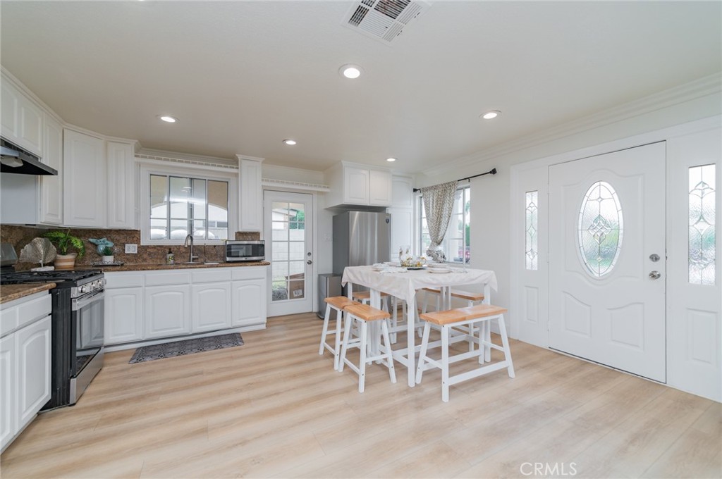 509 Sandy Hook Avenue Property Photo 8