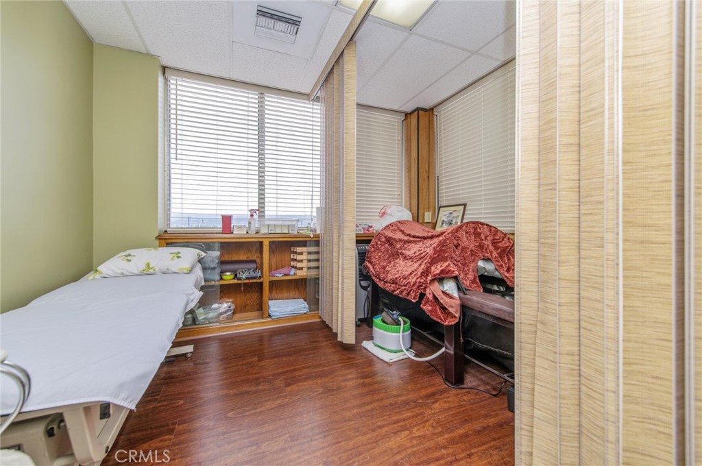 4305 Torrance Blvd 306 Property Photo 16