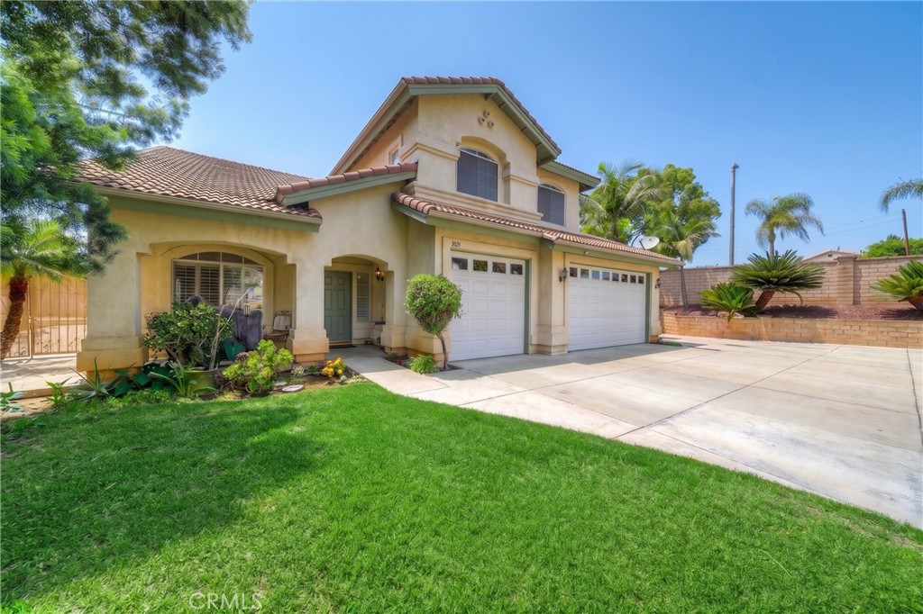 1829 Newcastle Property Photo 1