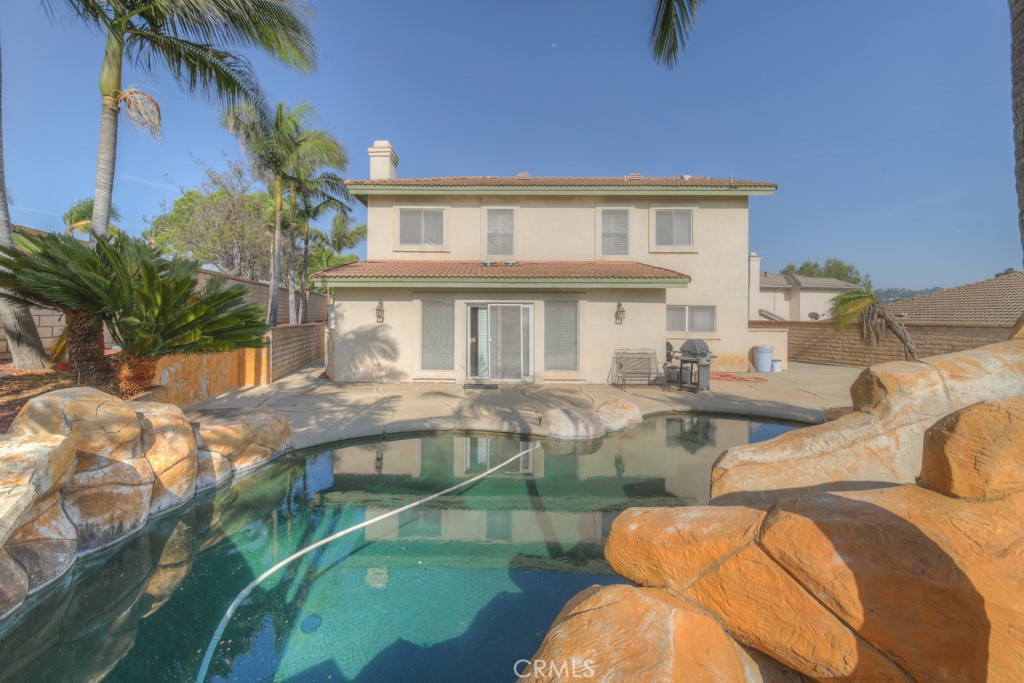 1829 Newcastle Property Photo 3