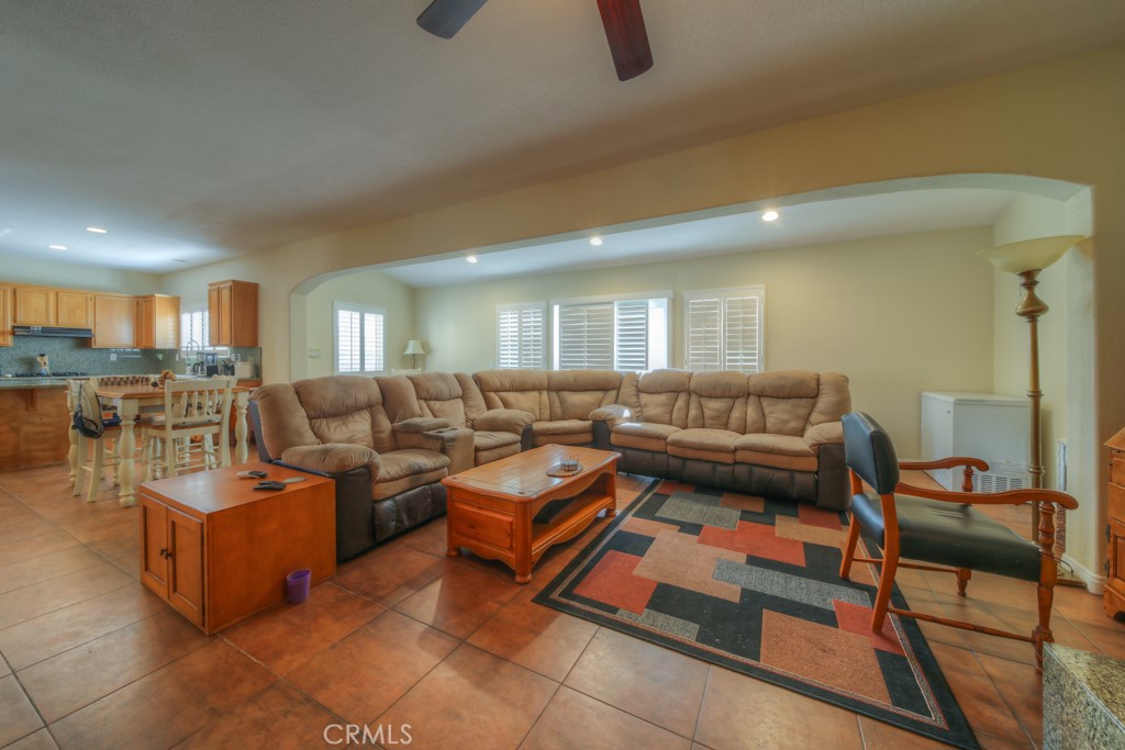 1829 Newcastle Property Photo 14