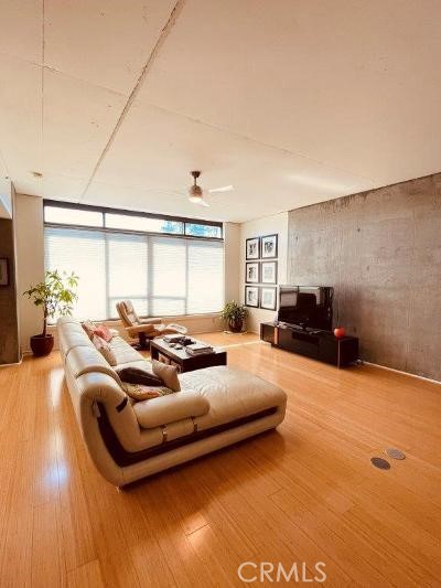1111 S Grand 1015 Property Photo 6