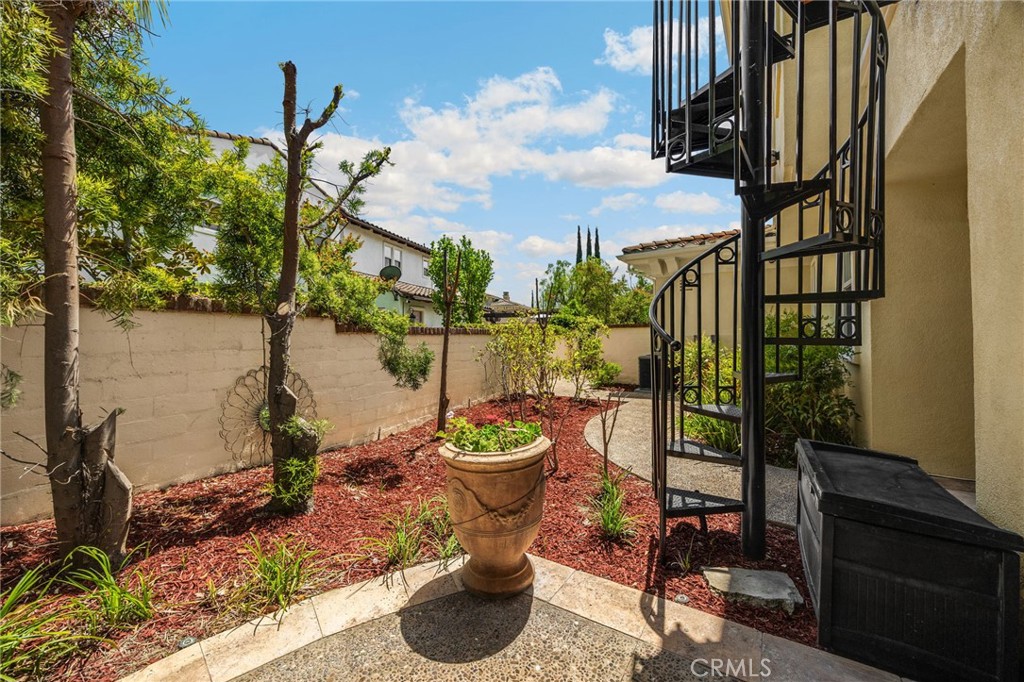 3180 Roma Court Property Photo 18