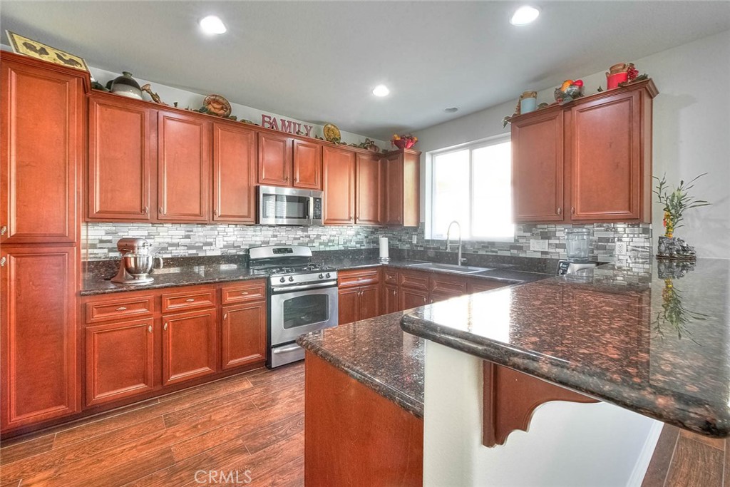 14587 Baylor Avenue Property Photo 12