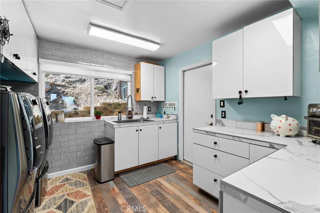 1675 Mountain View Property Photo 10