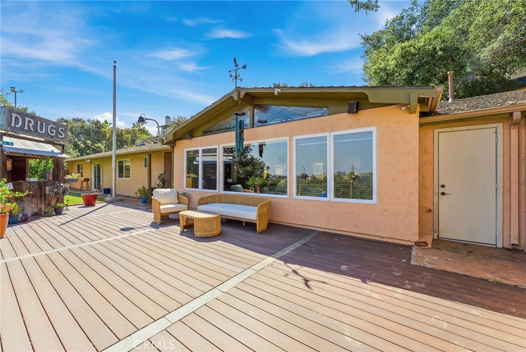 1675 Mountain View Property Photo 32