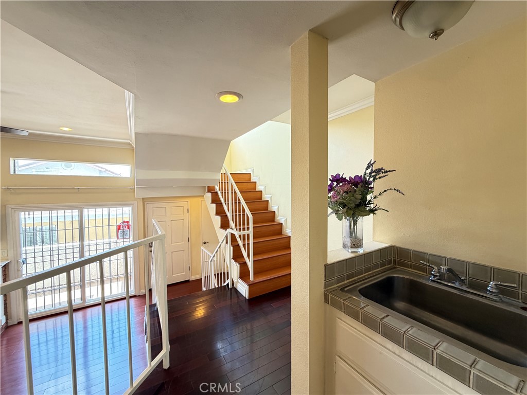 1620 S 5th F Property Photo 9