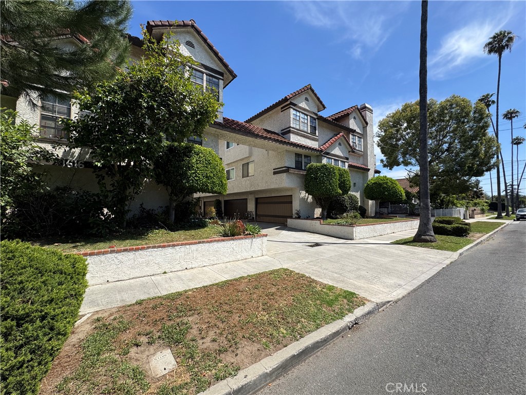 1620 S 5th F Property Photo 50