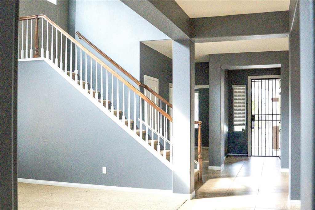 1373 Aztec Court Property Photo 10