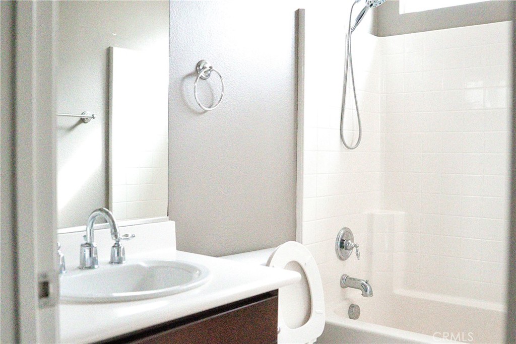 1373 Aztec Court Property Photo 14