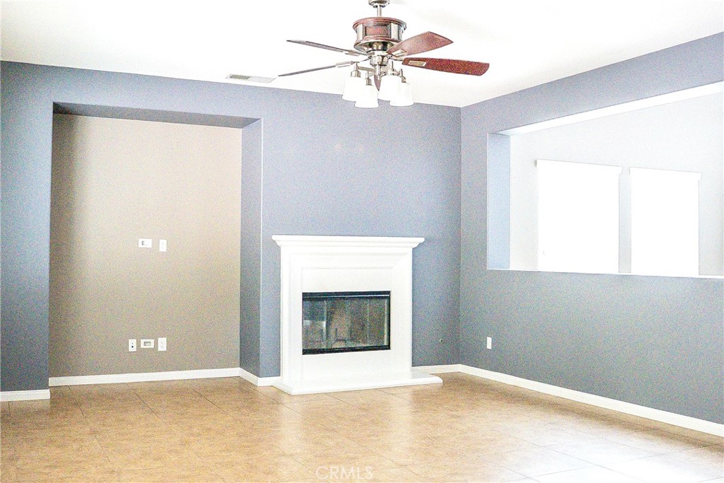 1373 Aztec Court Property Photo 15