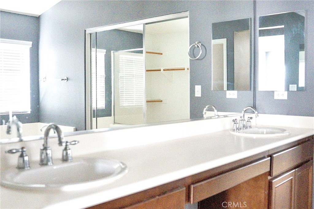 1373 Aztec Court Property Photo 32
