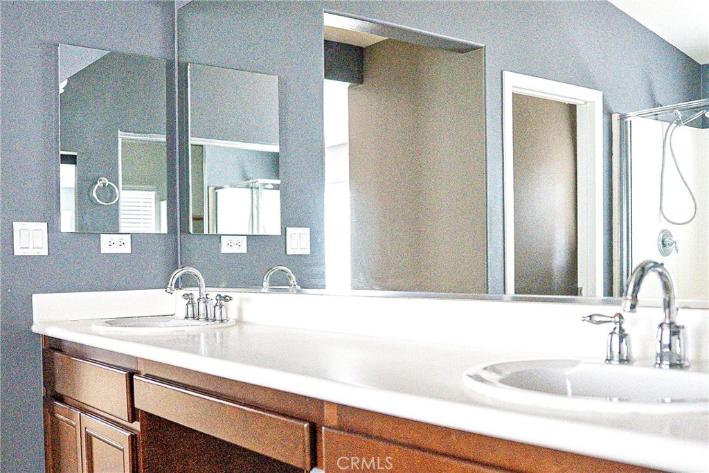 1373 Aztec Court Property Photo 33