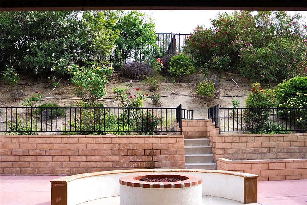 1373 Aztec Court Property Photo 49
