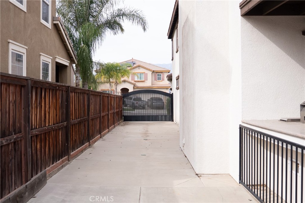 1373 Aztec Court Property Photo 54