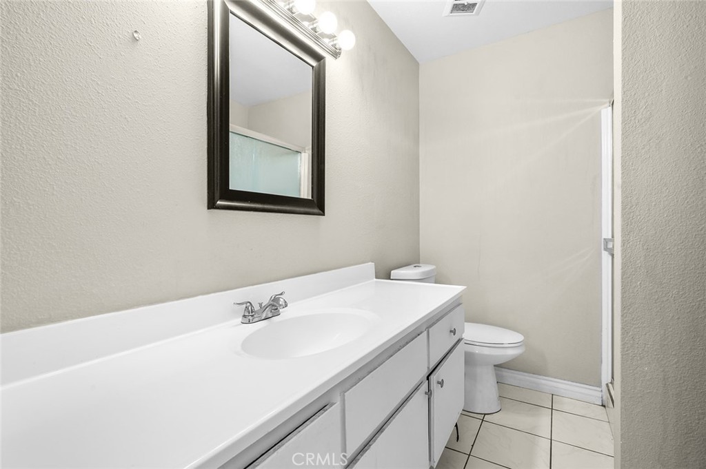 700 W La Veta C6 Property Photo 12