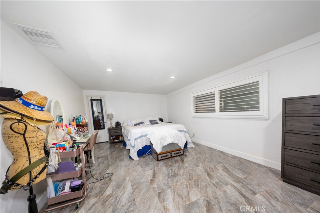 770 Wesley Property Photo 25