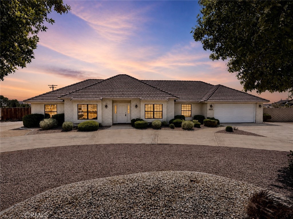 14890 Apple Valley Property Photo 1