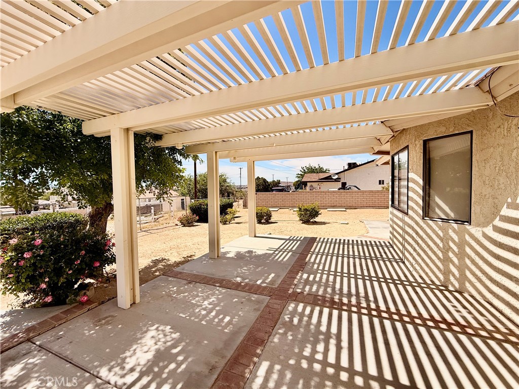 14890 Apple Valley Property Photo 24