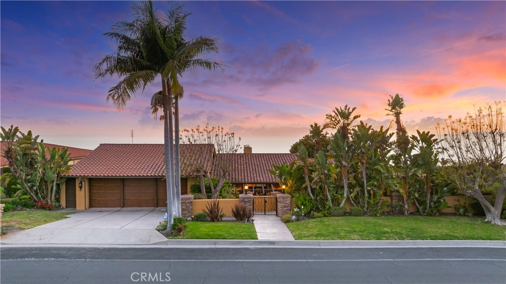 1465 Via Coronel Property Photo 1
