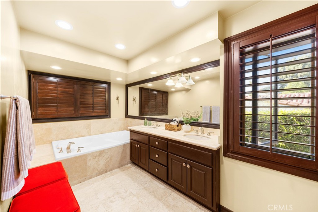 1465 Via Coronel Property Photo 13