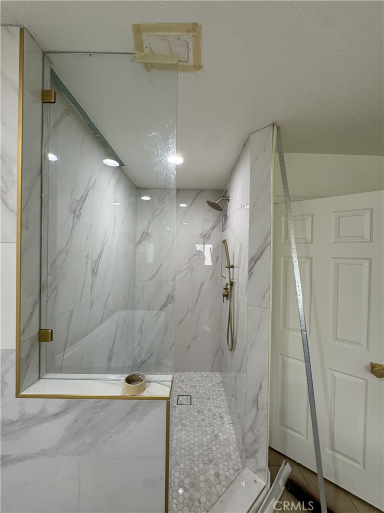 29300 Mammoth Place Property Photo 12