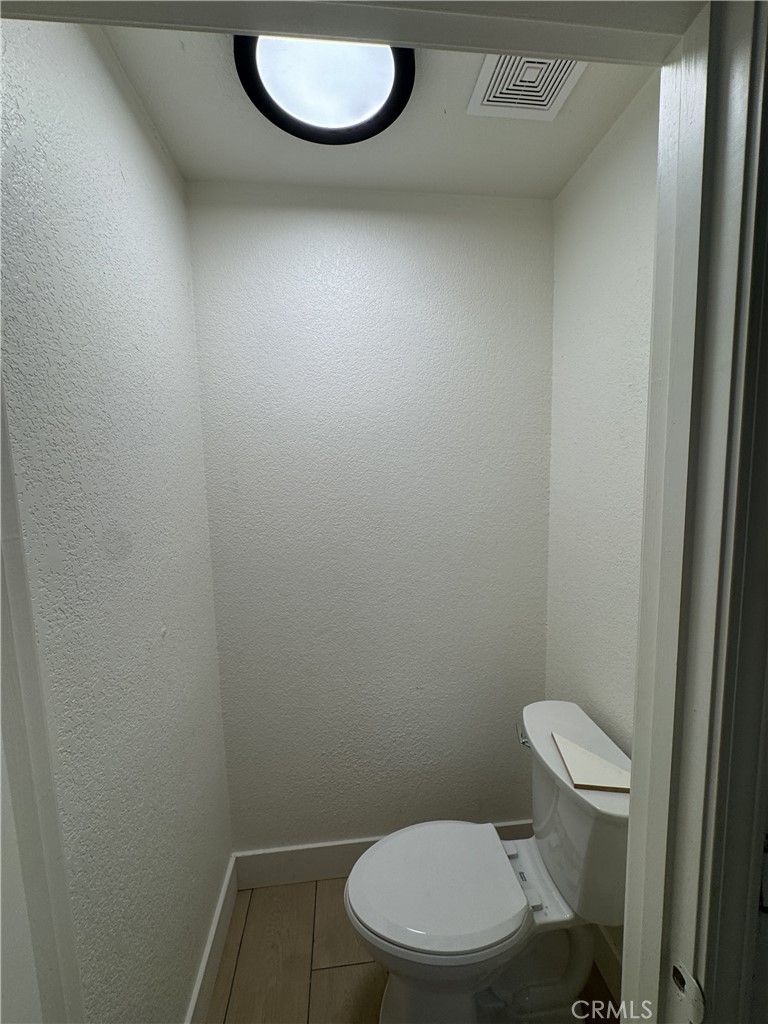 29300 Mammoth Place Property Photo 14