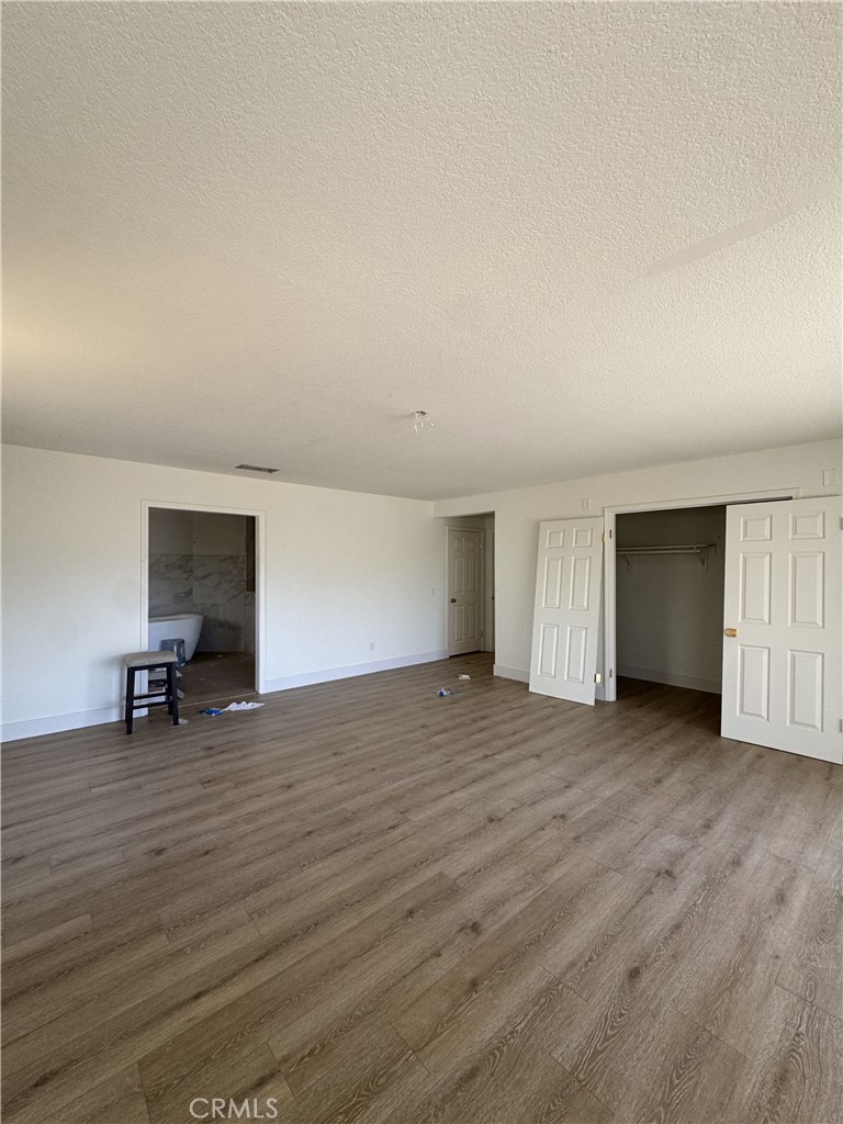 29300 Mammoth Place Property Photo 15
