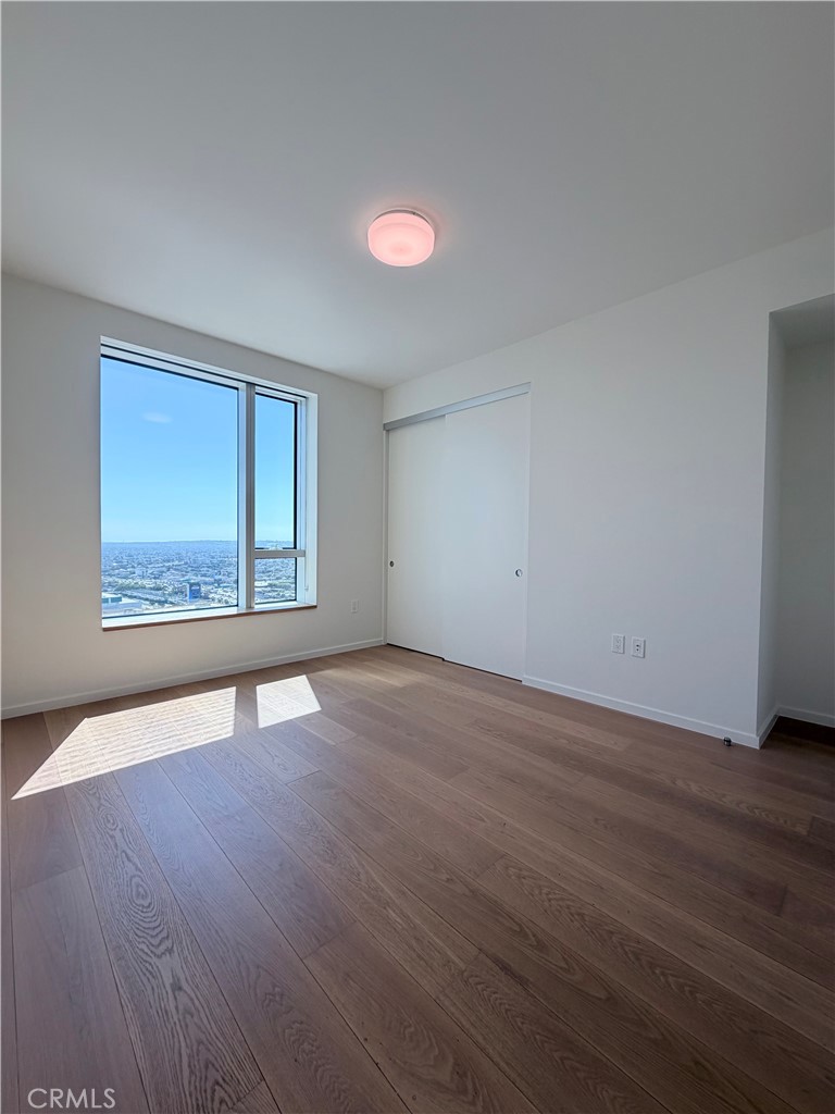 889 Francisco Street 2901 Property Photo 15