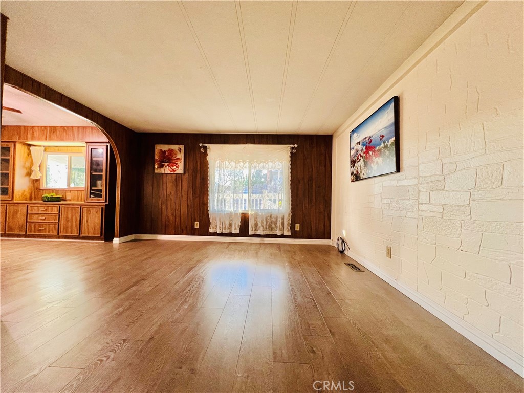 1560 S Otterbein Avenue 178 Property Photo 2