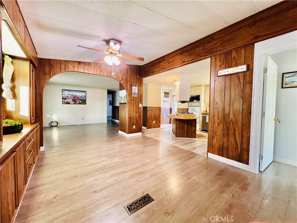 1560 S Otterbein Avenue 178 Property Photo 7