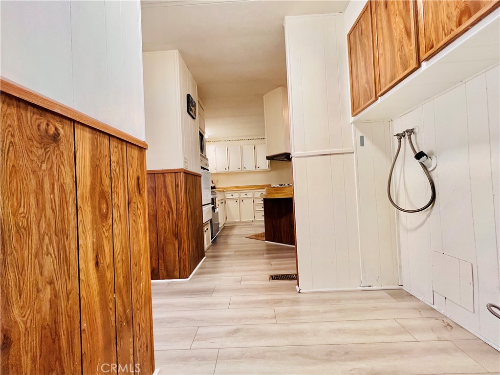 1560 S Otterbein Avenue 178 Property Photo 32