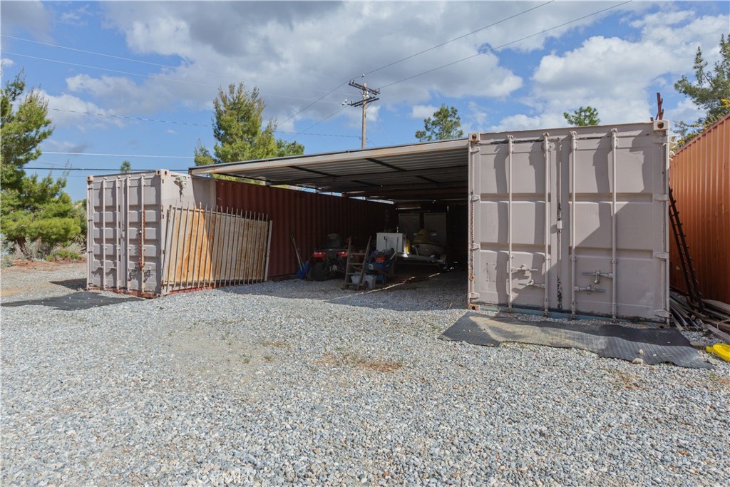 1870 Oak Springs Valley Road Property Photo 37