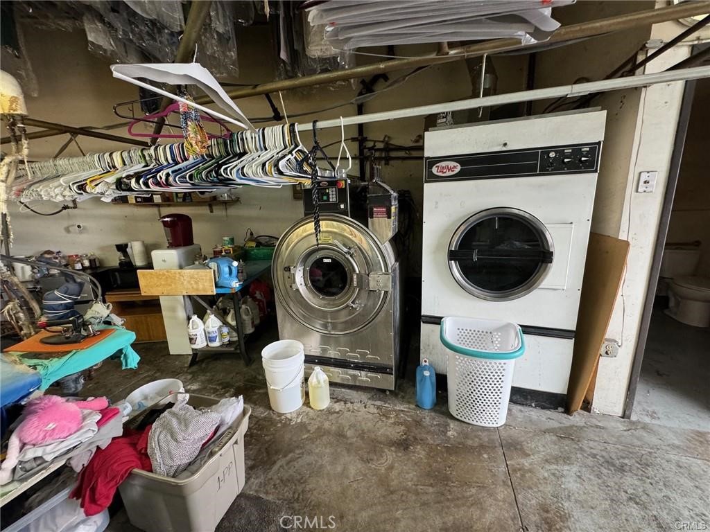 7221 Boulder Avenue Property Photo 3