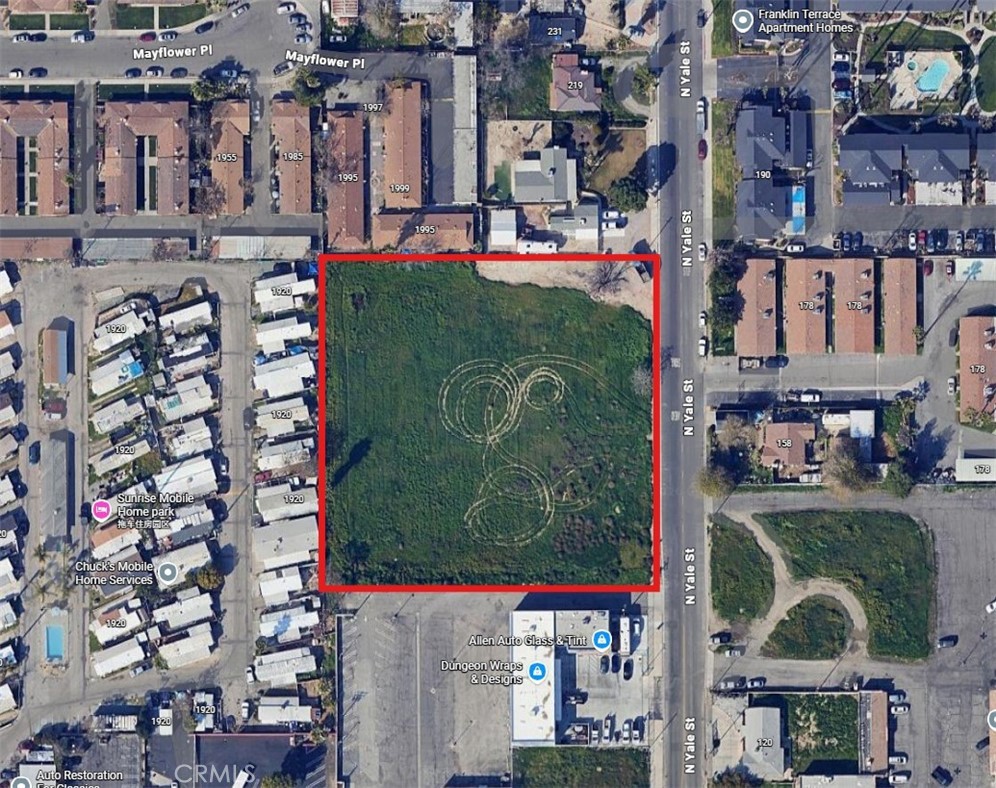 0 Yale Street N Property Photo 1