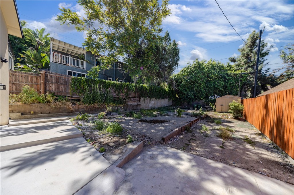 560 Coleman Property Photo 32