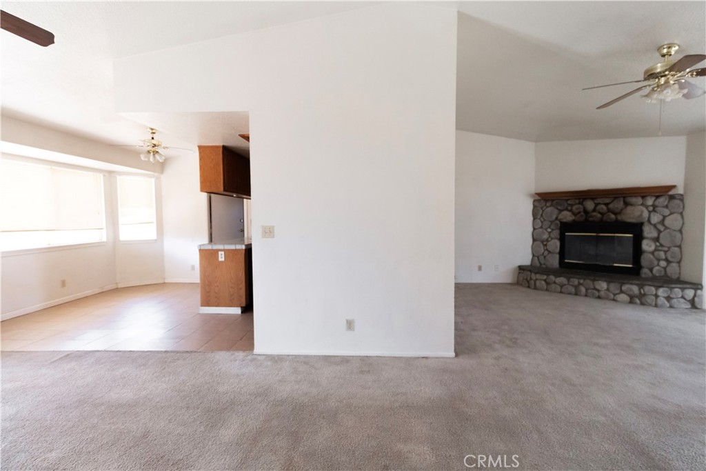 32303 Sapphire Road Property Photo 5