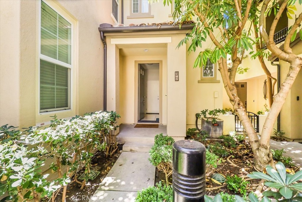 32 Perennial Property Photo 1