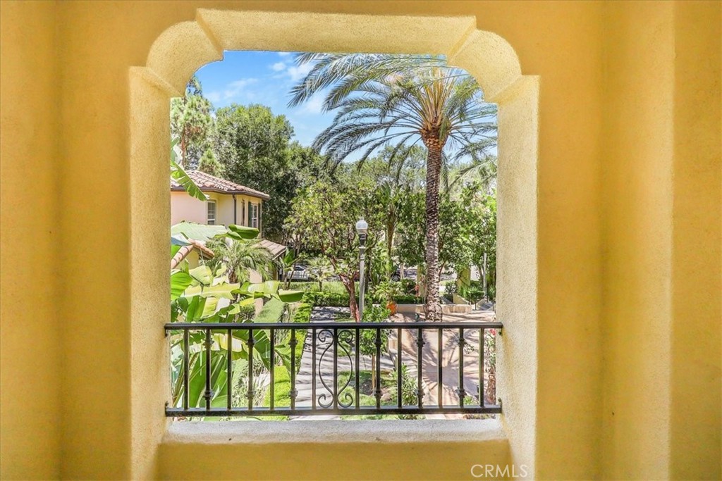 32 Perennial Property Photo 15