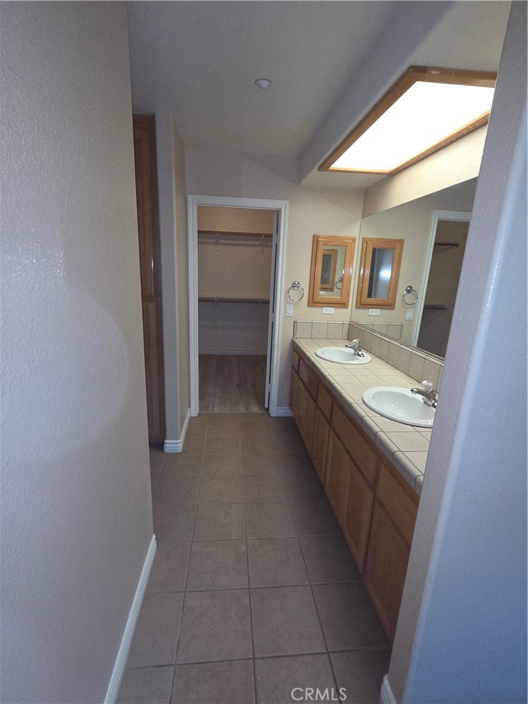 10141 Rochester Property Photo 7
