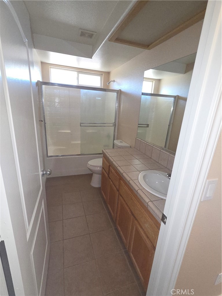 10141 Rochester Property Photo 12