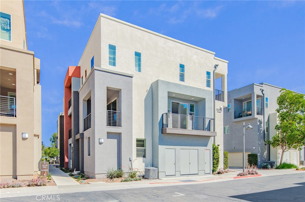 179 Cadence Property Photo 1
