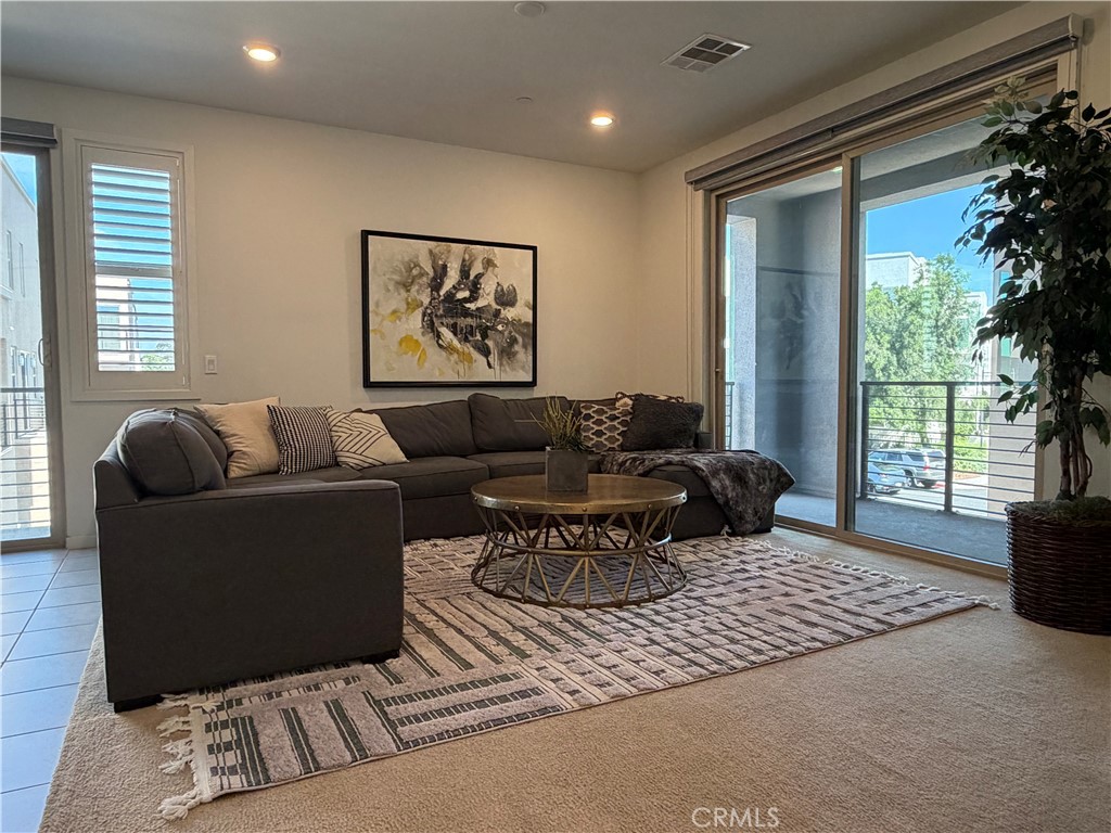 179 Cadence Property Photo 6