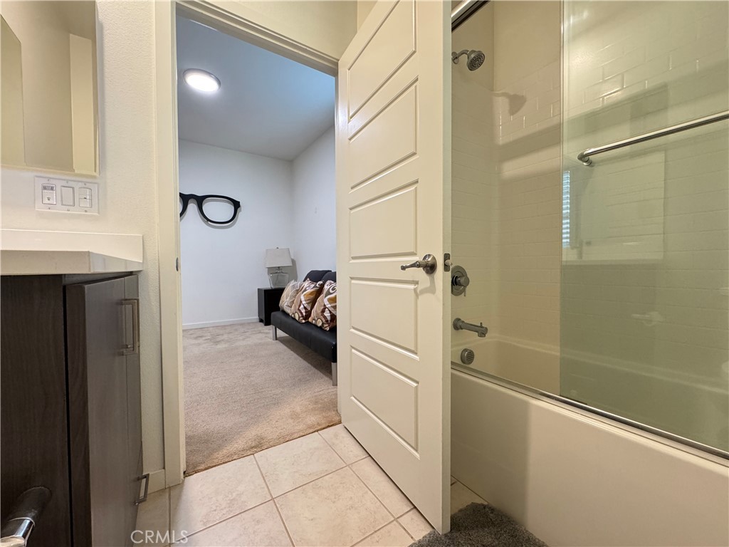 179 Cadence Property Photo 12