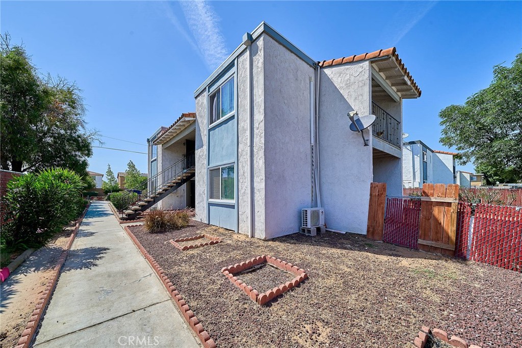 15394 Perris Boulevard Property Photo 8