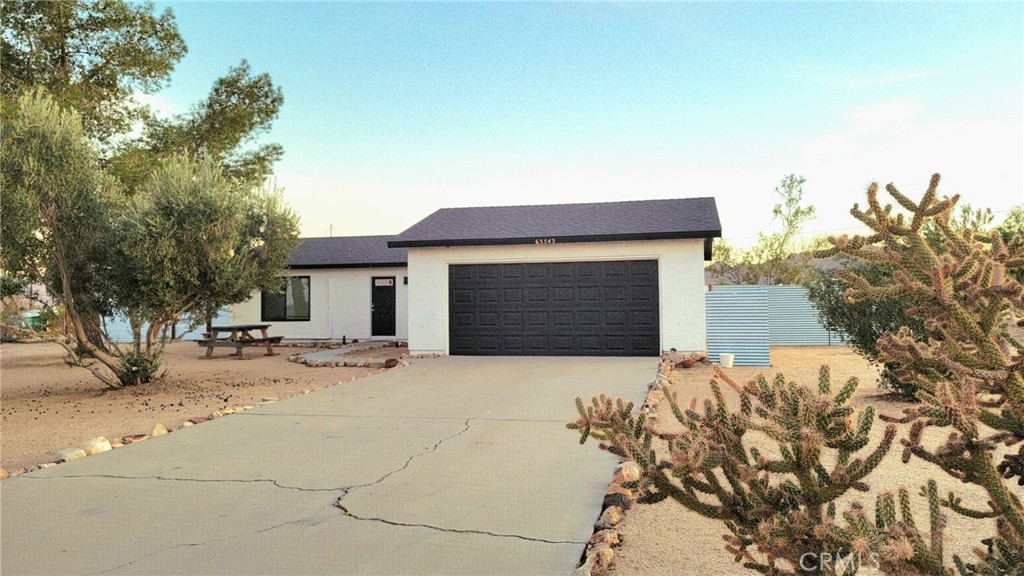 63543 Jadeite Street Property Photo 5