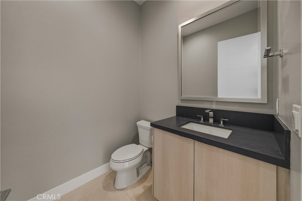 11800 Hillsborough Property Photo 11