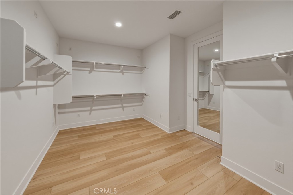 11800 Hillsborough Property Photo 22